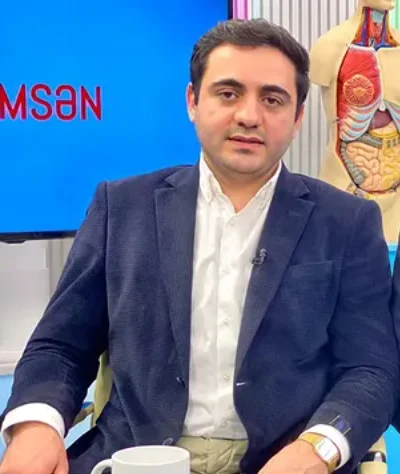 Qorqud Süleymanov televiziya studiyasında
